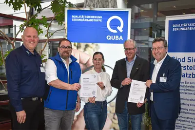 Die BAUER Resources GmbH erhält als erstes Unternehmen im Hamburger Raum  QUBA-Zertifikate für qualitätsgesichertes Bodenmaterial. 